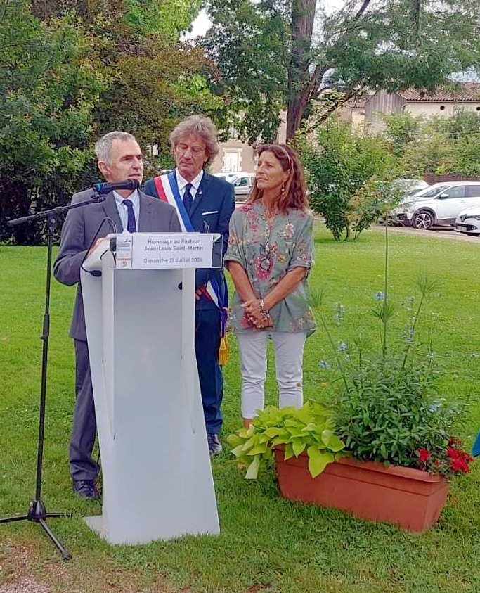 HOMMAGE AU PASTEUR JEAN SAINT-MARTIN